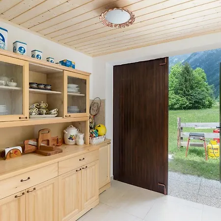 Pocitniska Hisa Voje