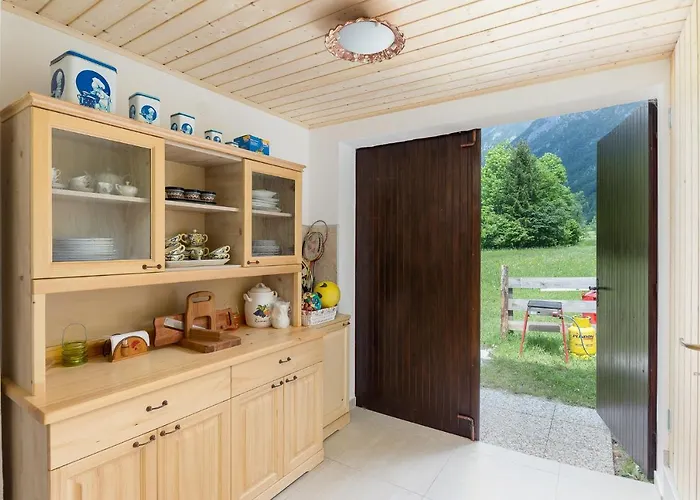 Pocitniska Hisa Voje